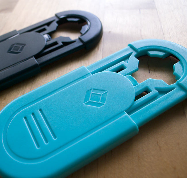 CUBE - CUBE Universal Kit (2PCS/SET) Black + Green - Shark Leathers