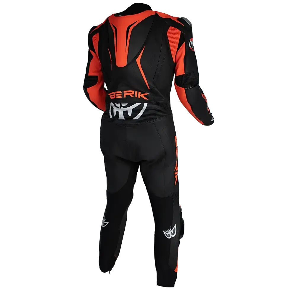 BERIK MUGELLO SUIT BLACK / RED