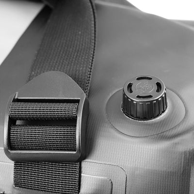 Nelson-Rigg Tailbag SE-4040 Hurricane WP Black/ Grey 40L