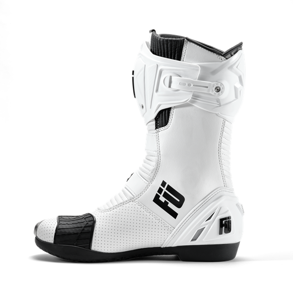 Fusport XR1 GP Triple White Boots