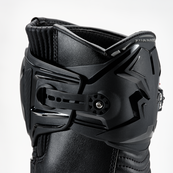 Fusport XR1 GP Stealth Black Boots