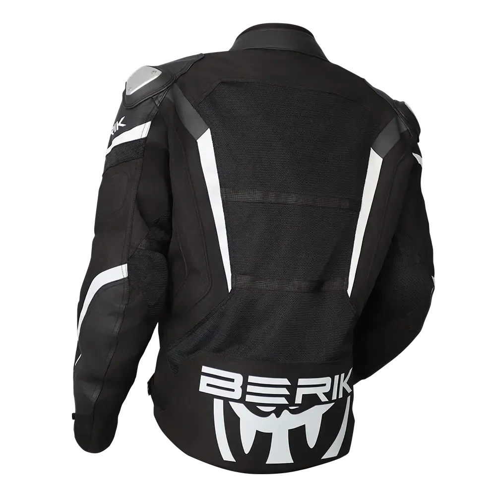 BERIK AMARO JACKETS BLACK