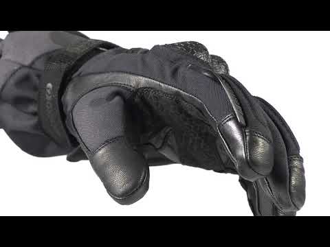 Load video: Oxford Montreal 4.0 Dry2Dry Glove - Stealth Black