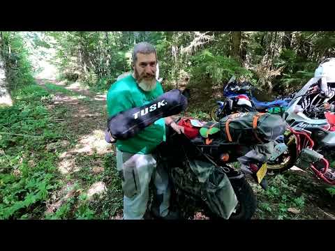 Load video: Giant Loop Round The World Panniers '23 - Black